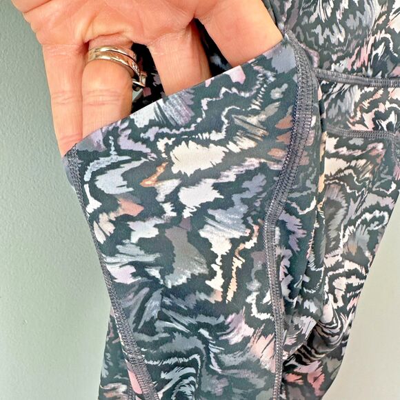 New Athleta Ultimate Stash 7/8 Tight Floral Leggings XXS - Picture 6 of 7
